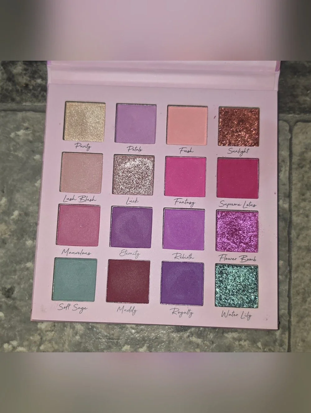 BeBella Cosmetics Lotus Love Eyeshadow Palette - Pink/Purple Shades